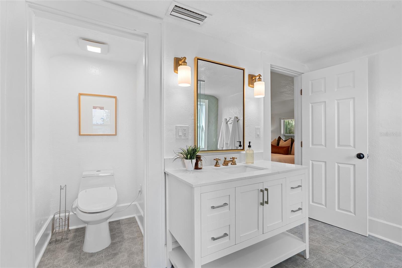 Image 23 of 33 For 4132 4th Street S