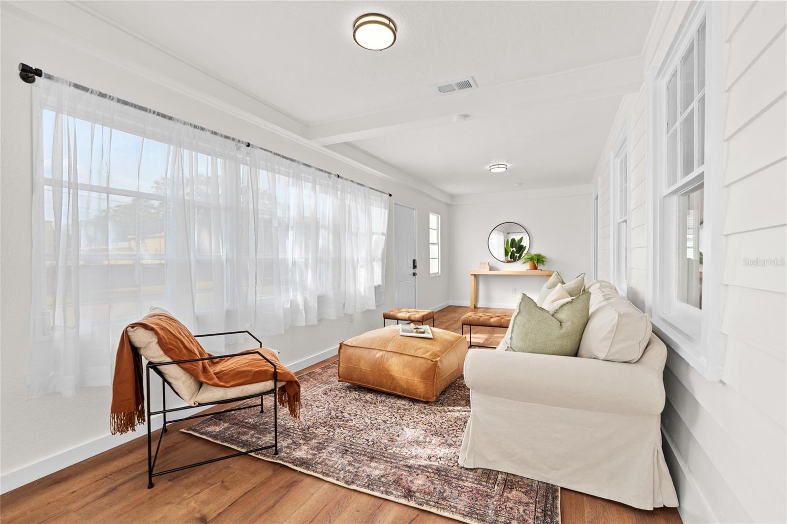 Image 4 of 33 For 4132 4th Street S
