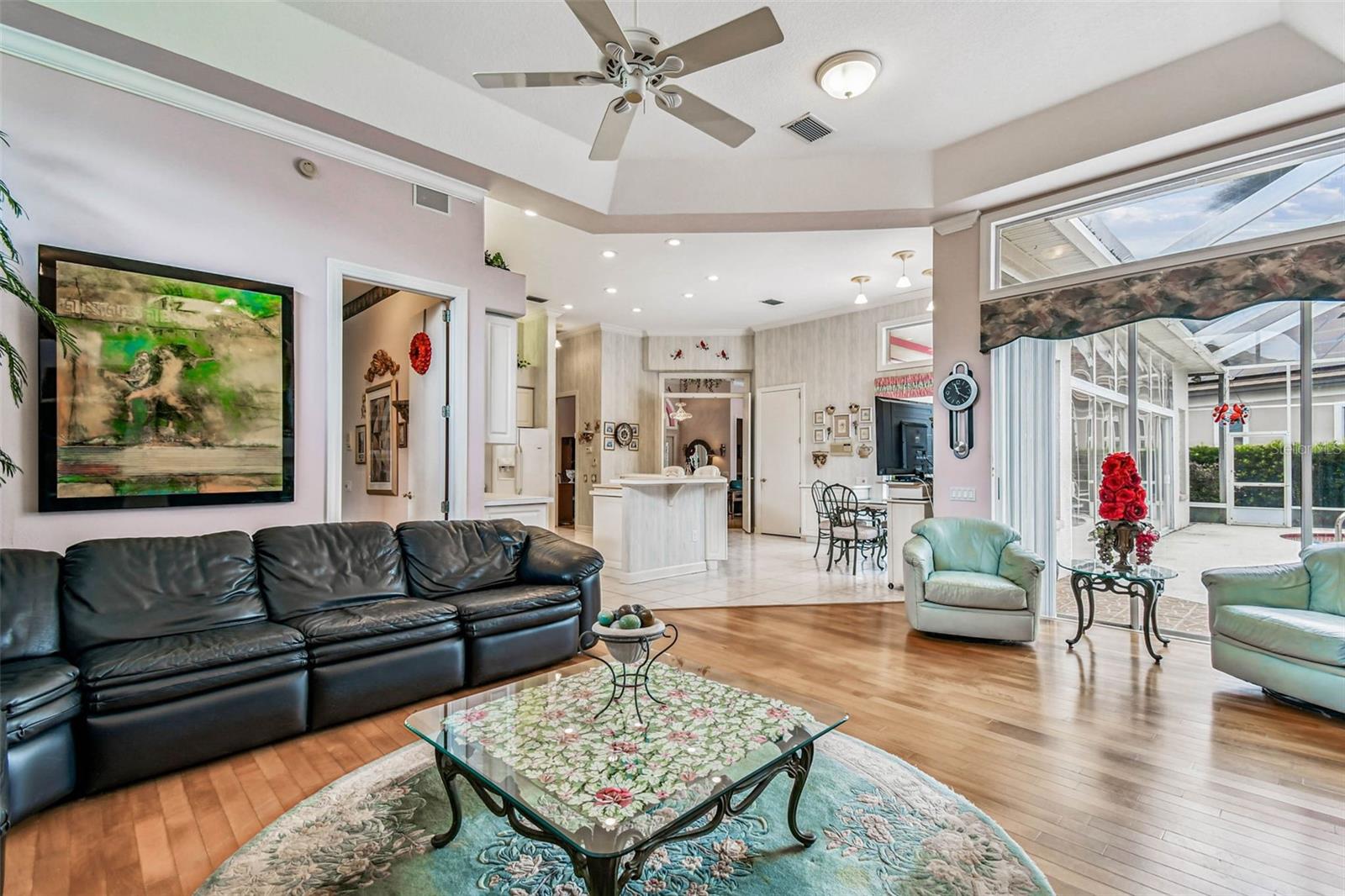Image 11 of 30 For 8675 Buttonwood Lane N