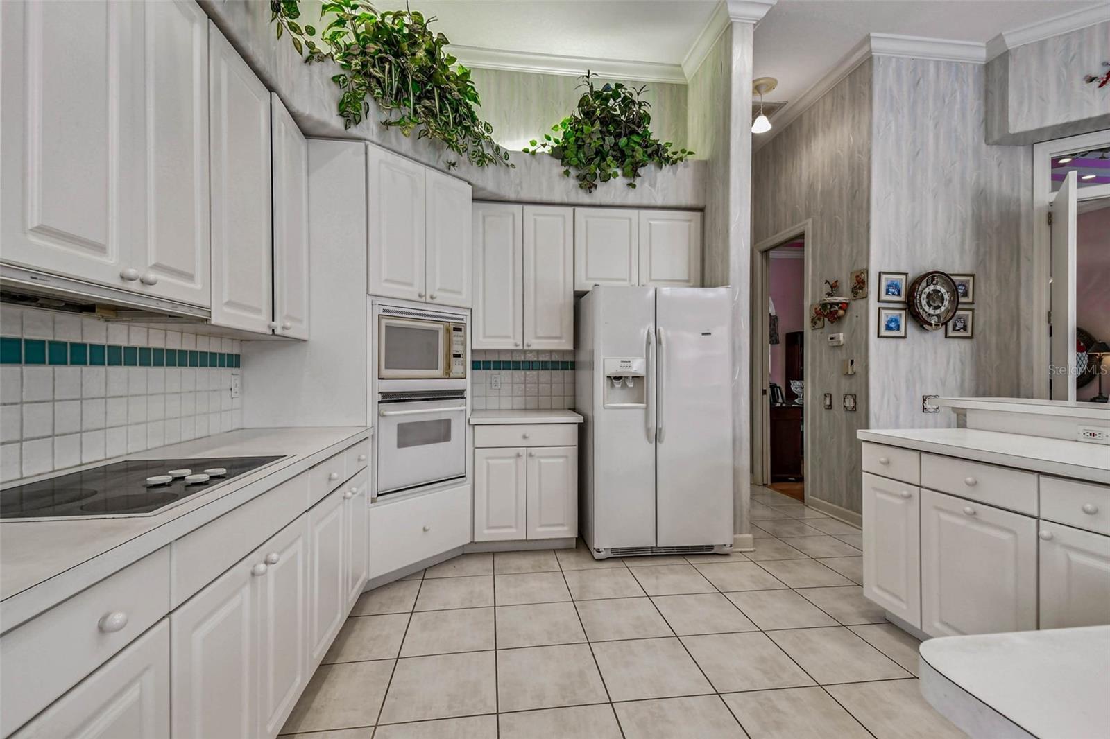 Image 17 of 30 For 8675 Buttonwood Lane N