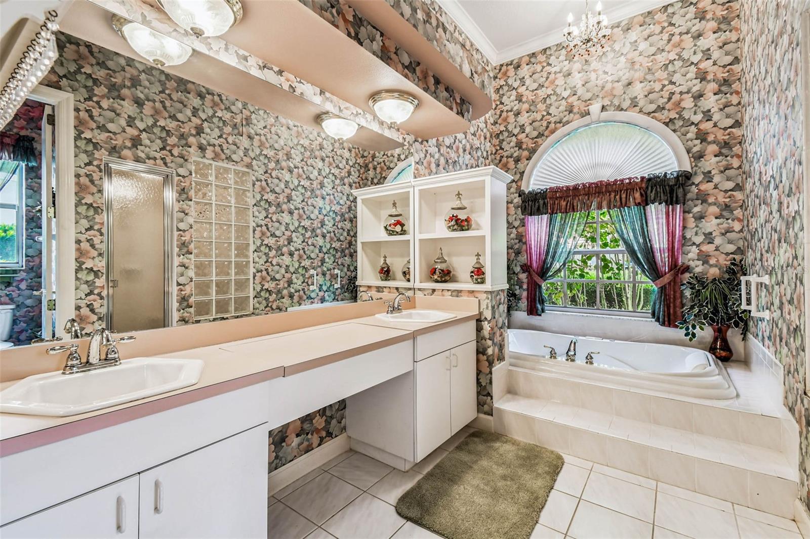 Image 21 of 30 For 8675 Buttonwood Lane N