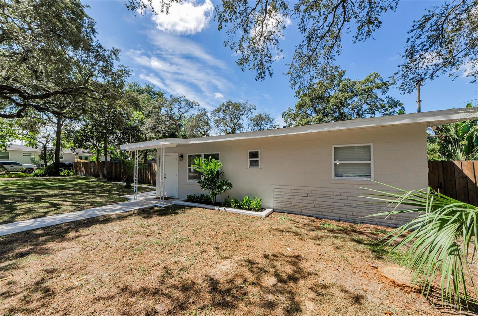 Image 10 of 55 For 1992 Carolina Avenue