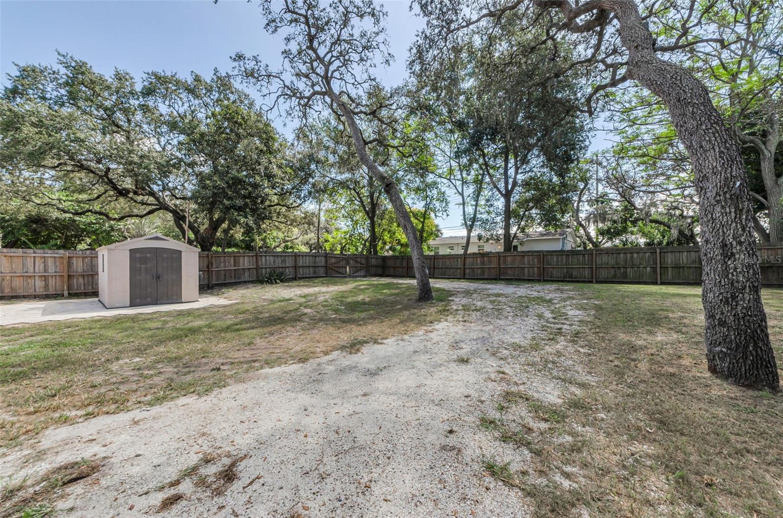 Image 46 of 55 For 1992 Carolina Avenue