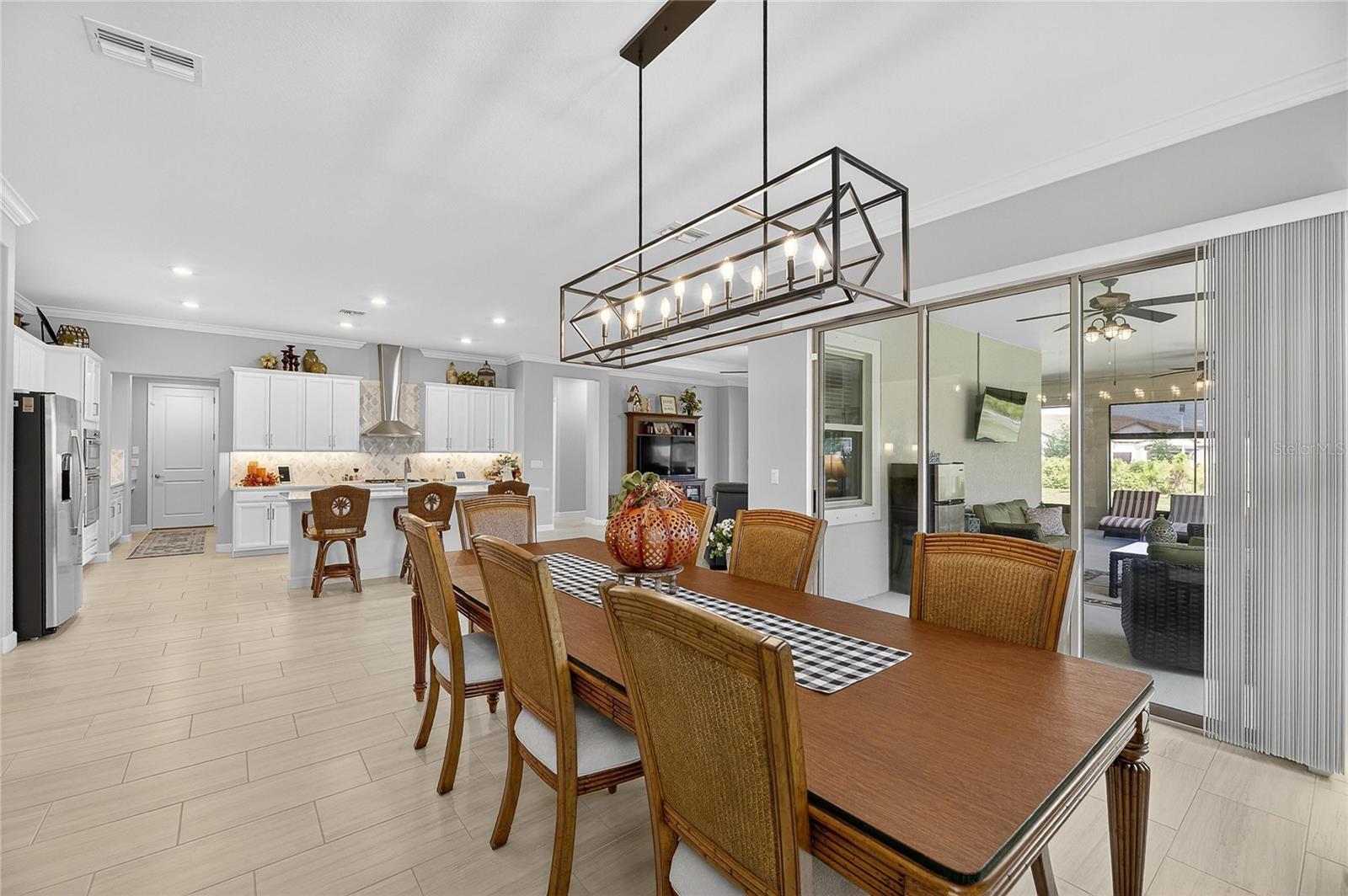 Image 17 of 96 For 5319 Windy Grove Drive