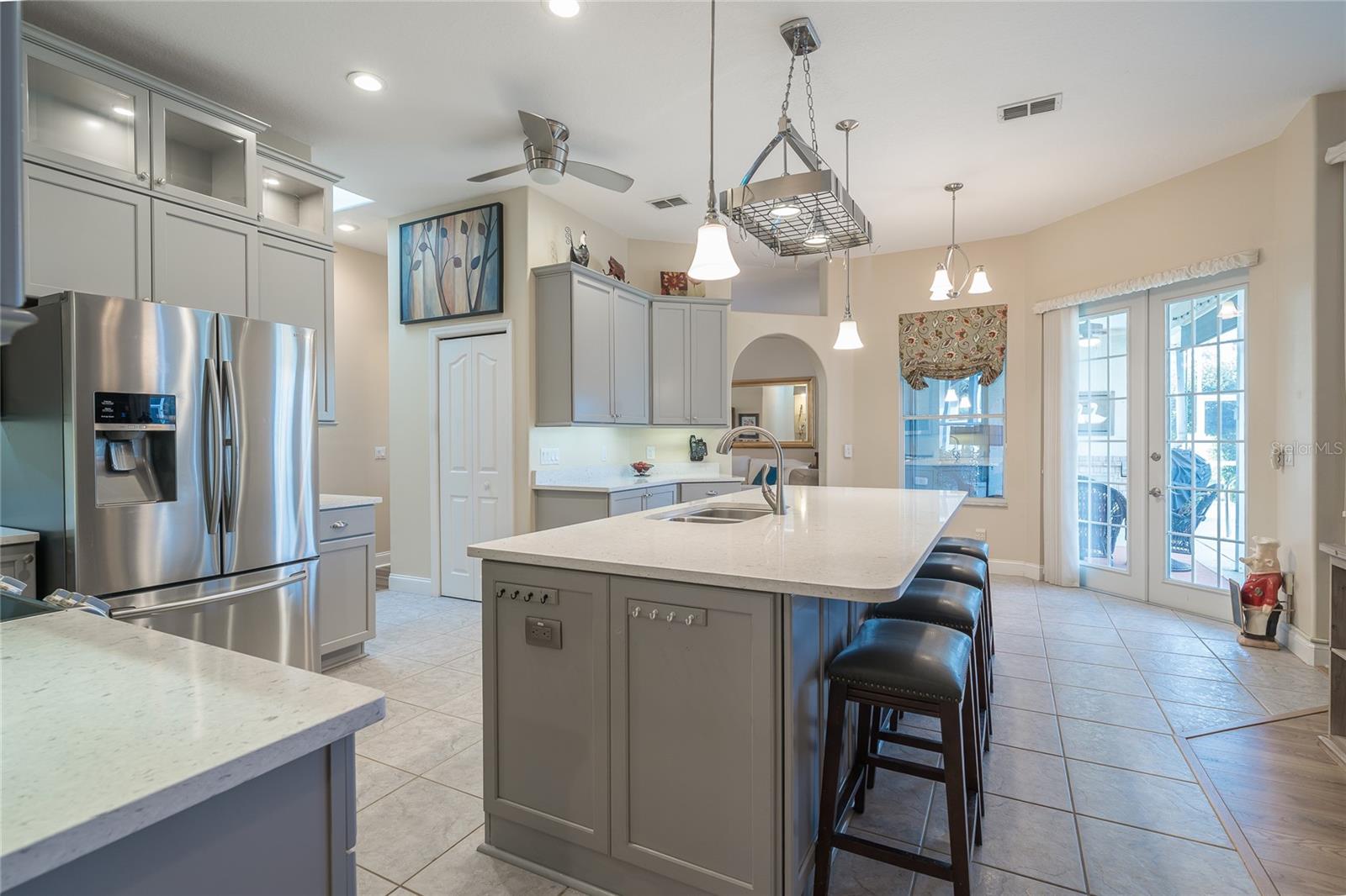 Image 10 of 48 For 6505 Huntington Drive