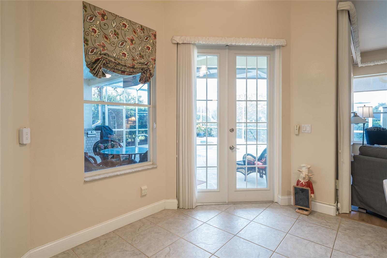 Image 14 of 48 For 6505 Huntington Drive