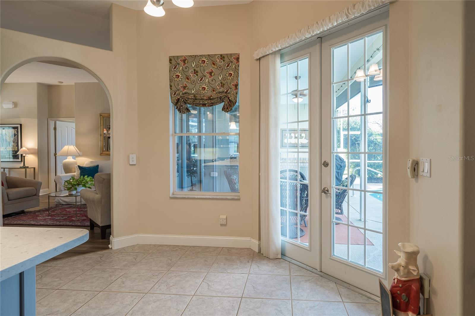 Image 15 of 48 For 6505 Huntington Drive