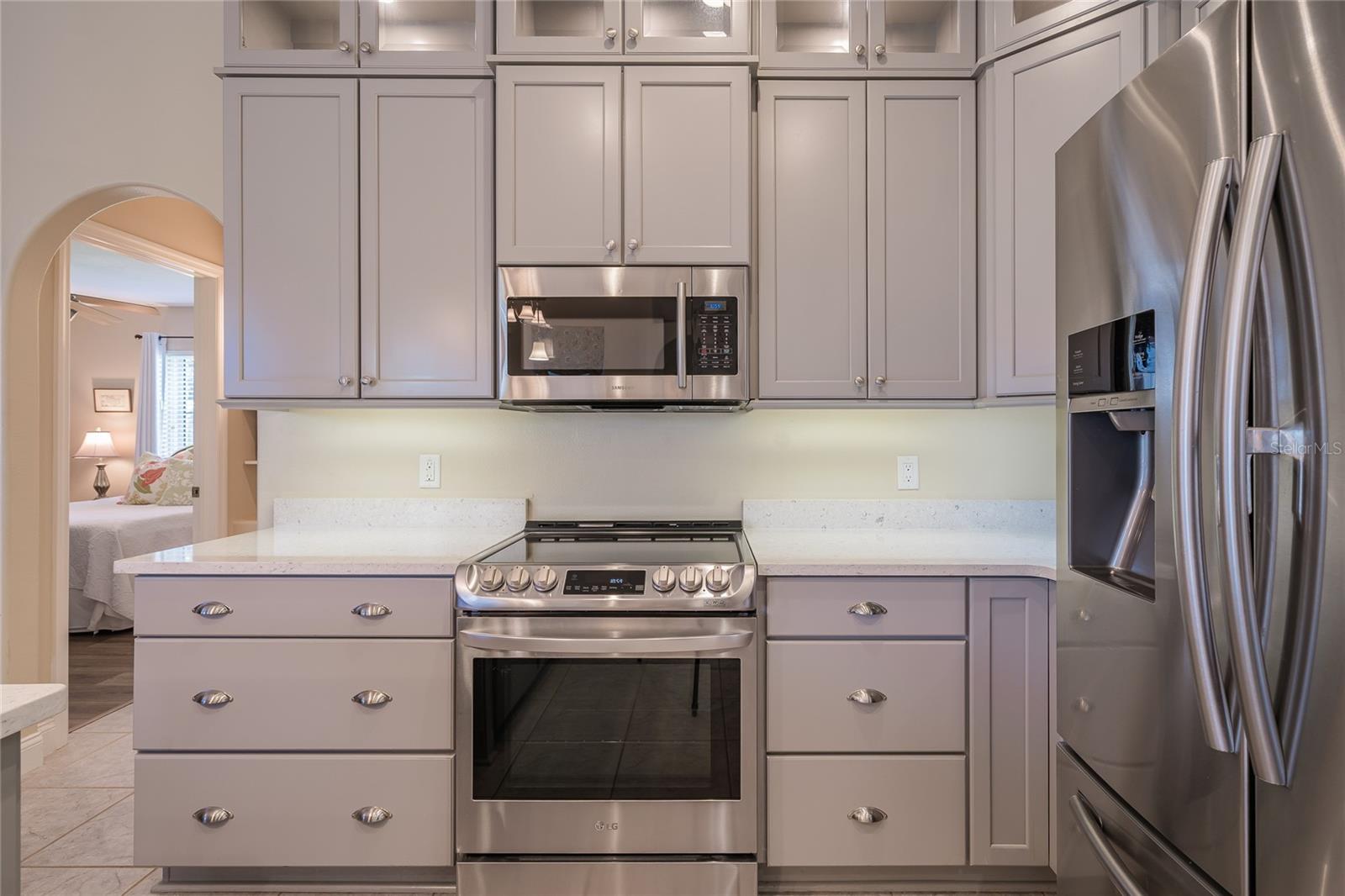 Image 9 of 48 For 6505 Huntington Drive