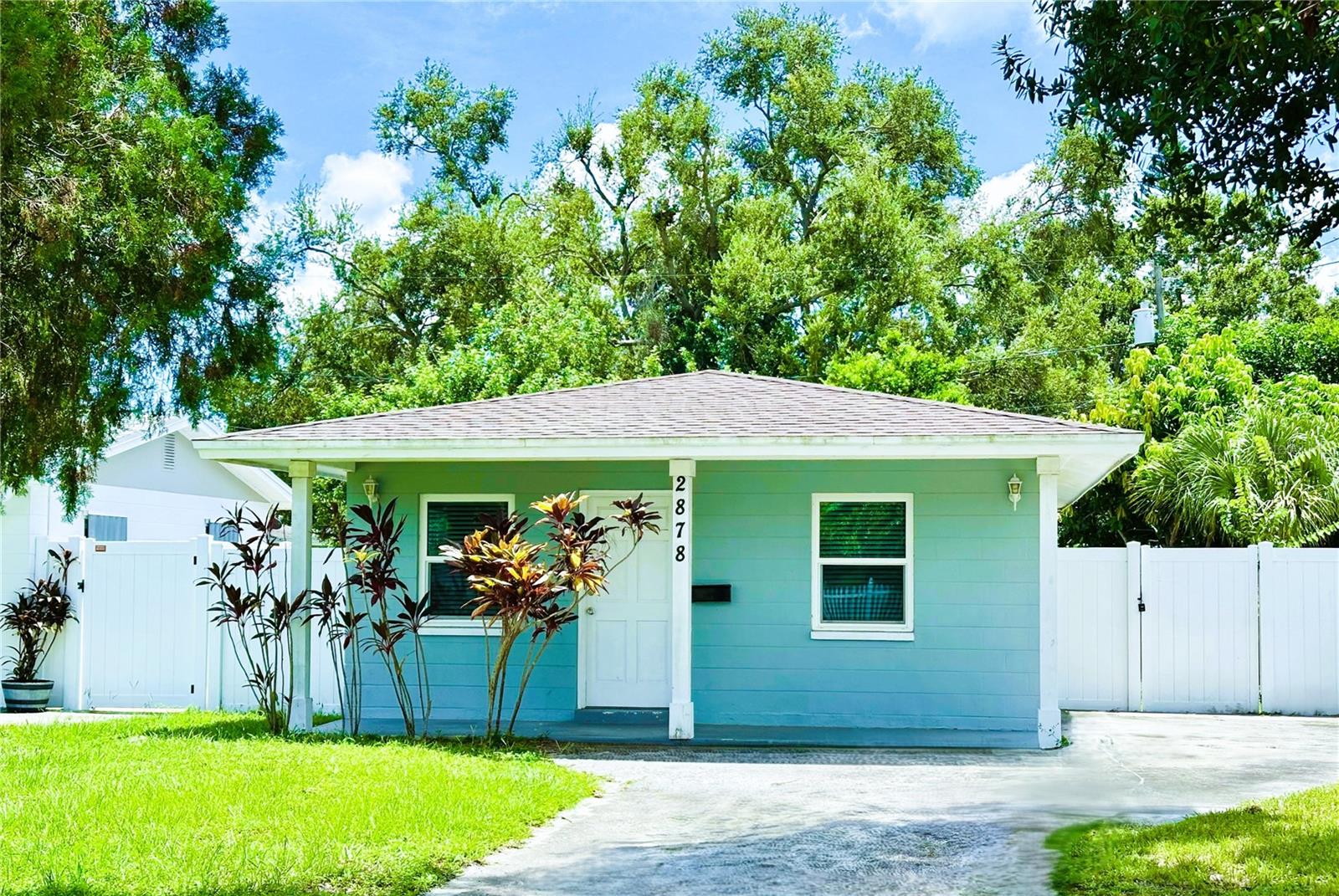 Details for 2878 26th Avenue N, ST PETERSBURG, FL 33713