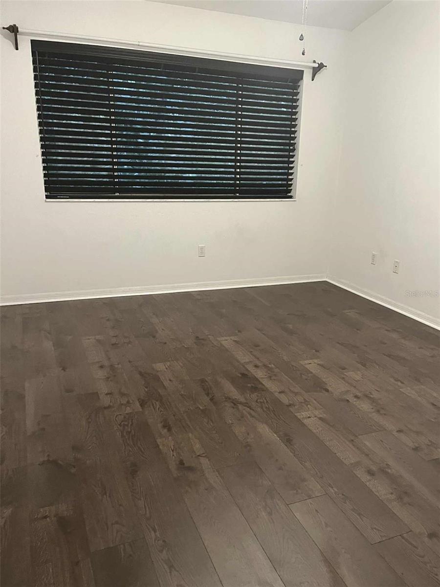 Image 17 of 23 For 811 50th Way