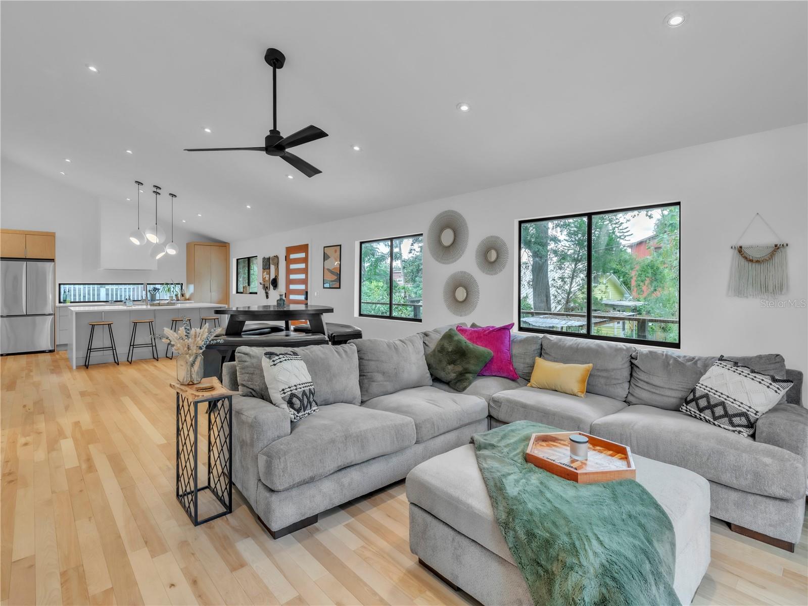 Image 14 of 37 For 43 Hamilton Heath Drive