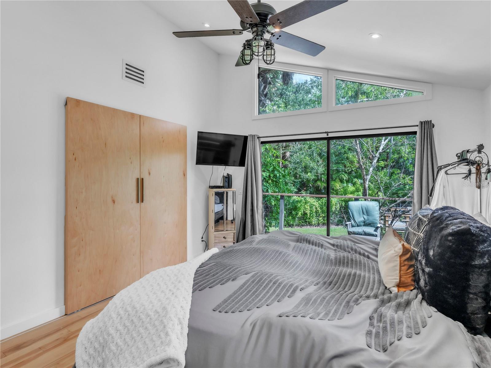 Image 17 of 37 For 43 Hamilton Heath Drive