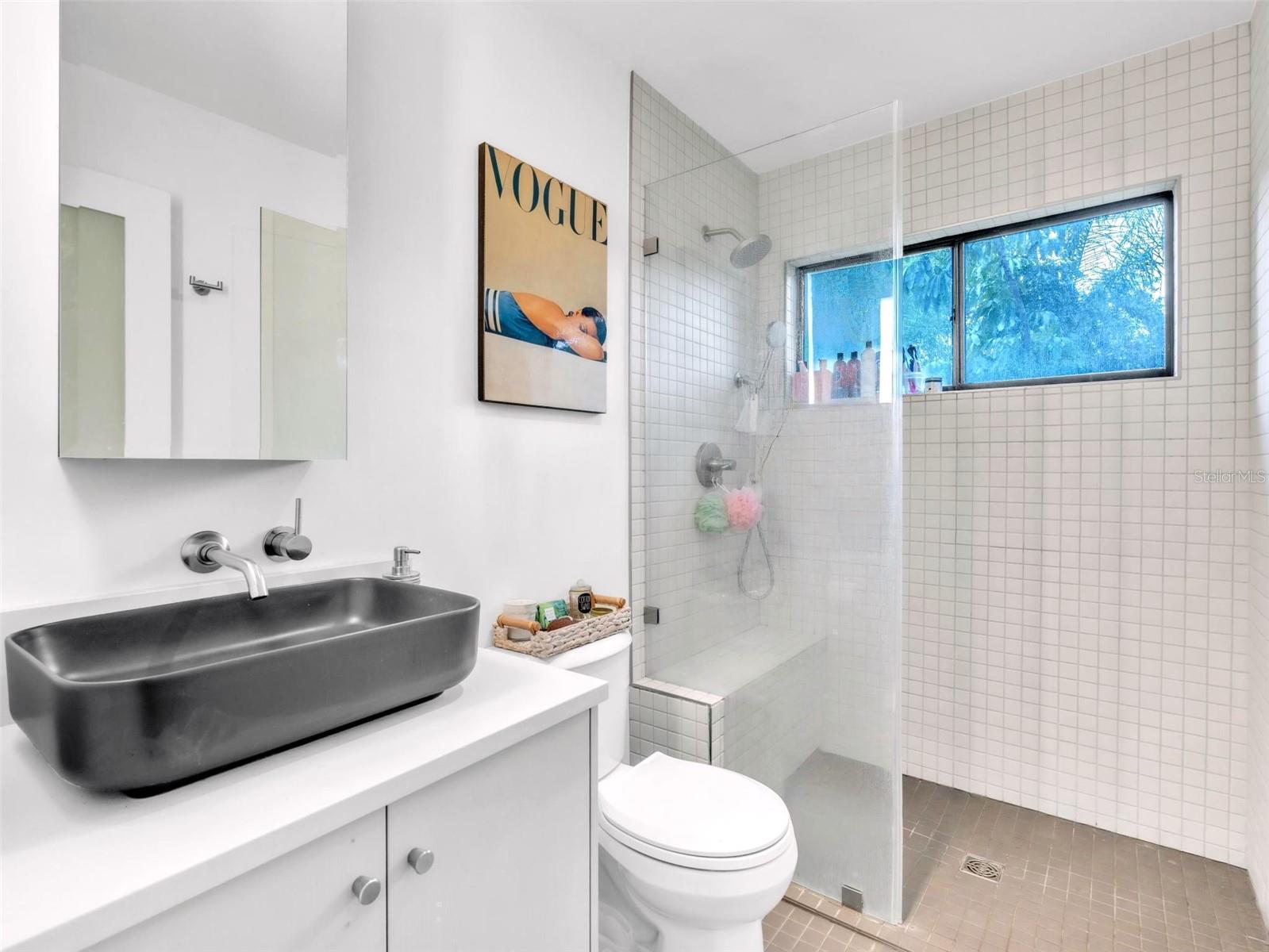 Image 25 of 37 For 43 Hamilton Heath Drive