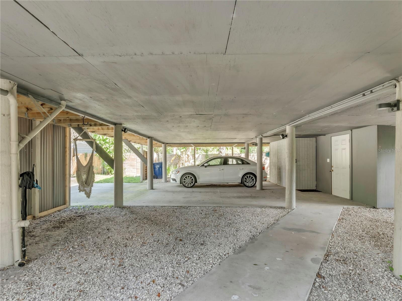 Image 30 of 37 For 43 Hamilton Heath Drive