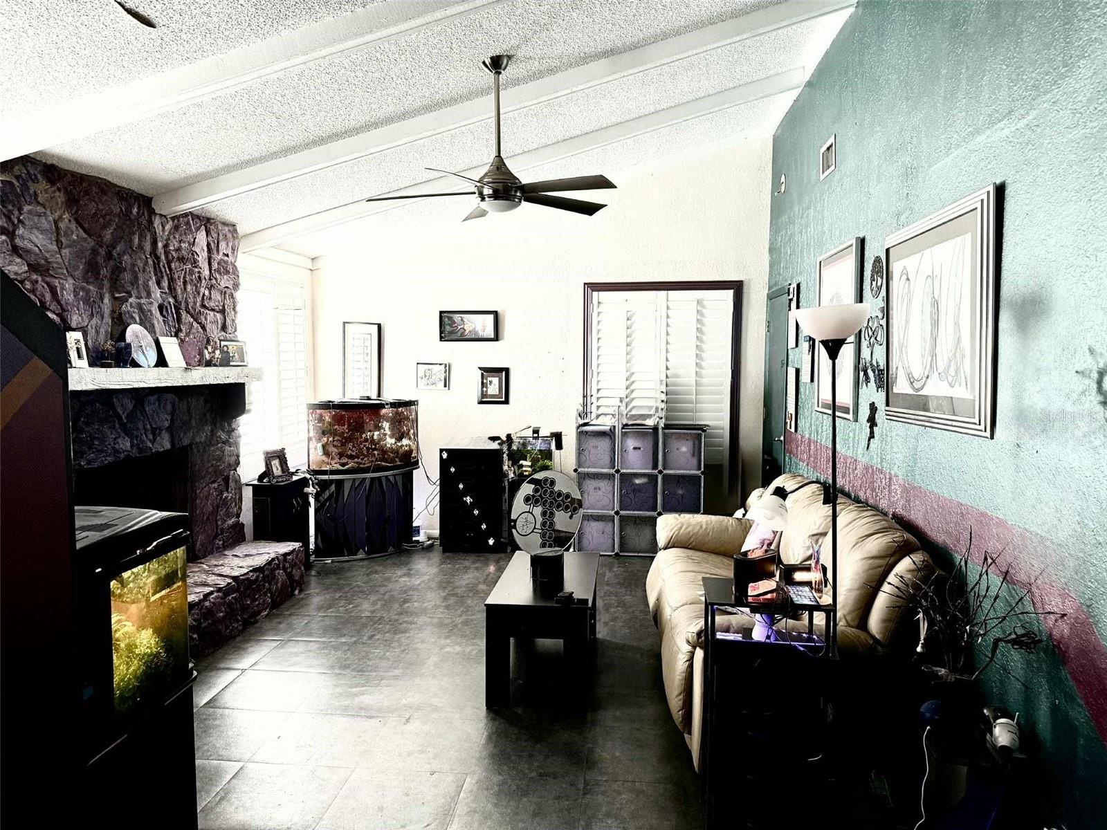 Image 4 of 14 For 10189 133rd Court