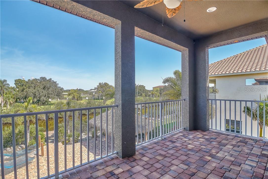 Listing photo id 24 for 531 Treviso Drive