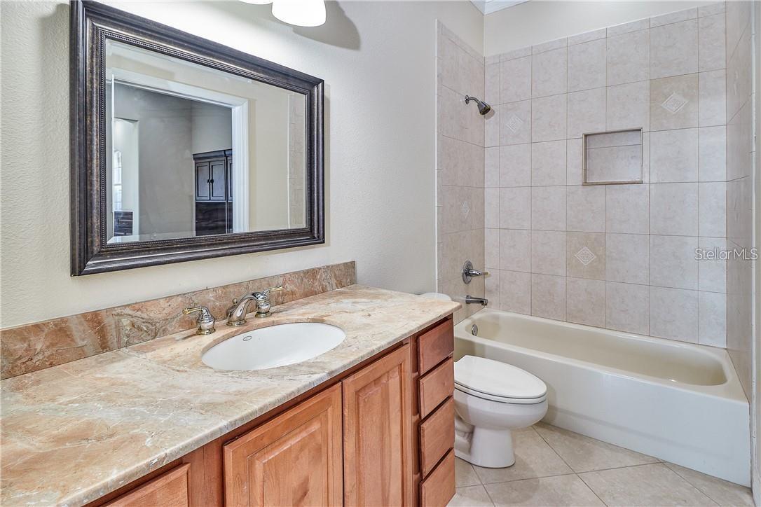 Listing photo id 31 for 531 Treviso Drive