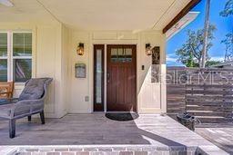 Image 4 of 59 For 1013 Berry Avenue