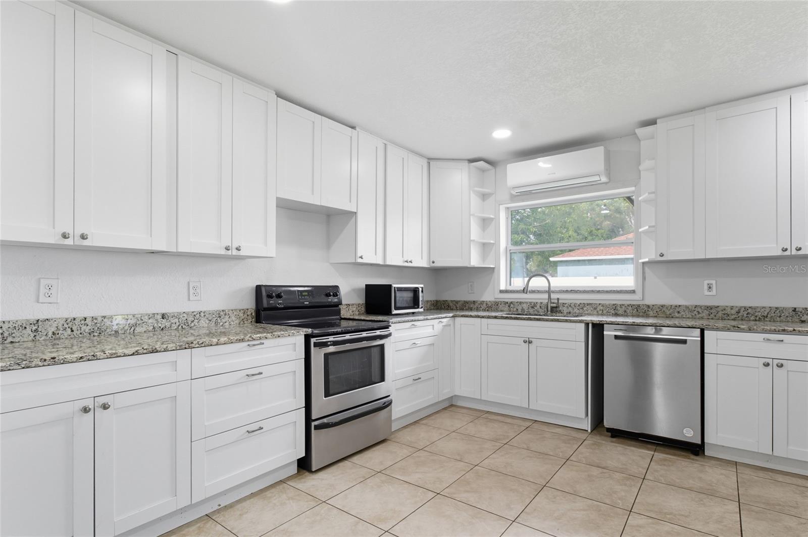 Image 11 of 29 For 3806 Matanzas Avenue