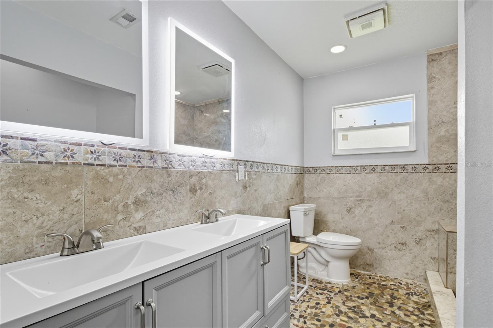 Image 15 of 29 For 3806 Matanzas Avenue
