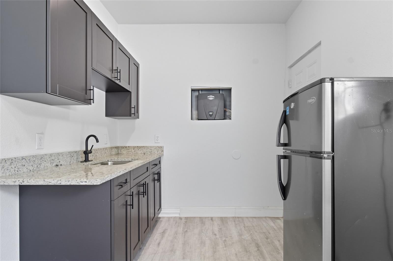 Image 21 of 29 For 3806 Matanzas Avenue