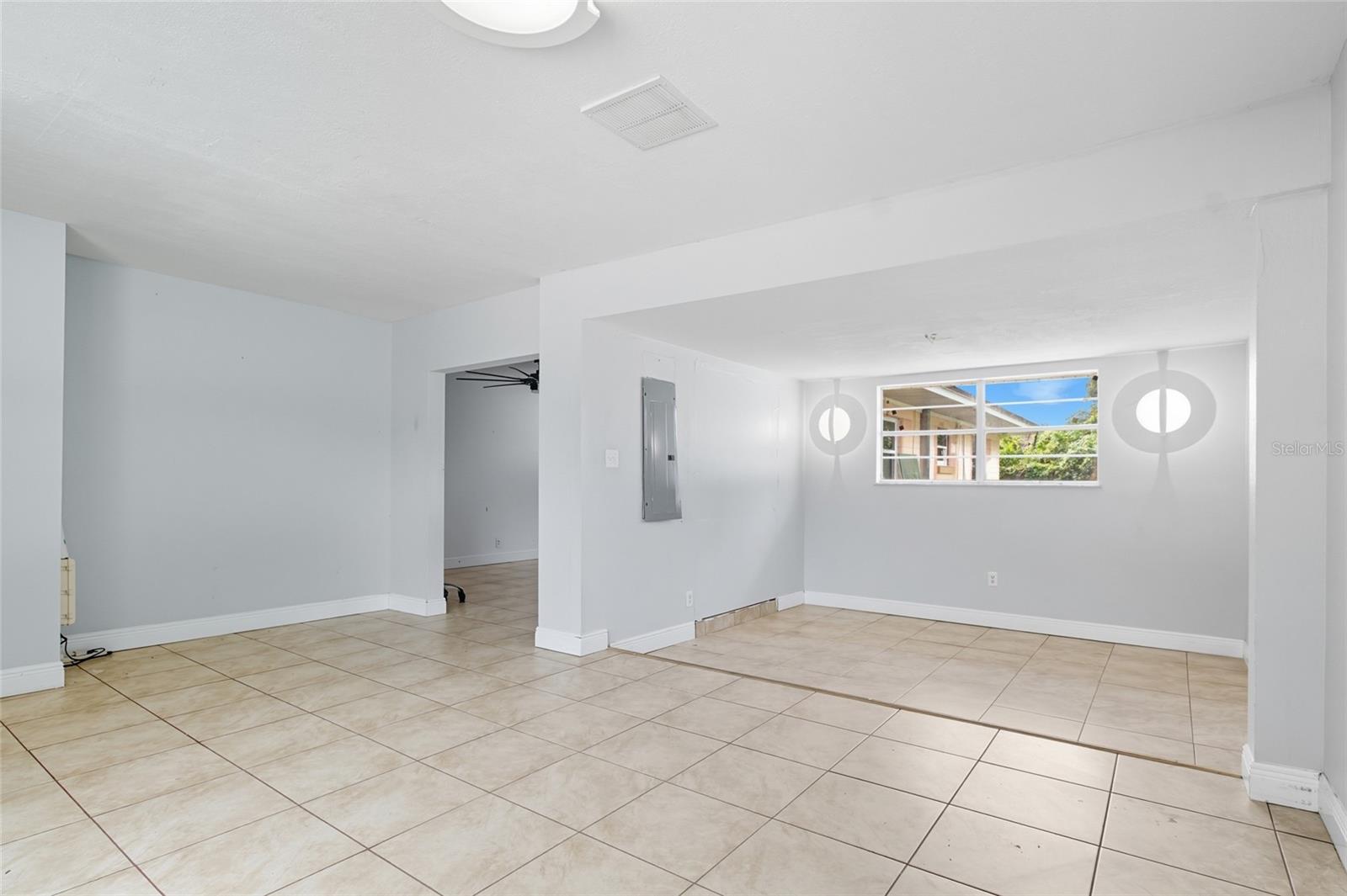 Image 5 of 29 For 3806 Matanzas Avenue