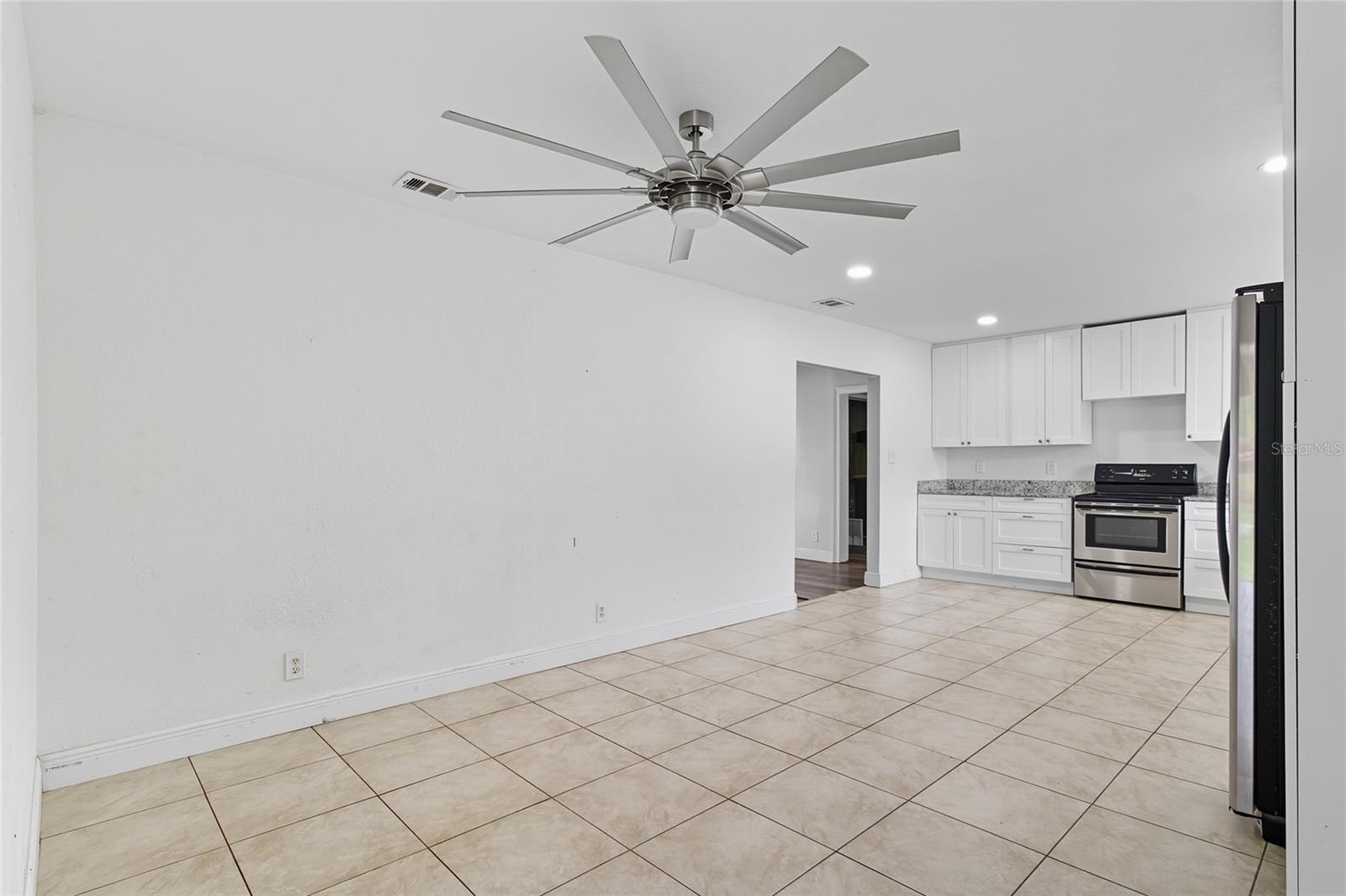 Image 8 of 29 For 3806 Matanzas Avenue