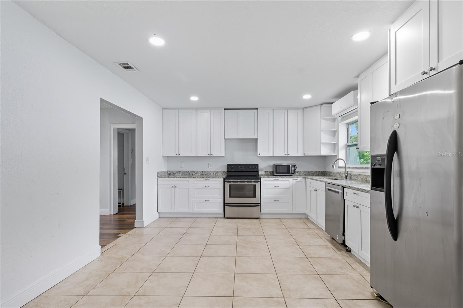 Image 9 of 29 For 3806 Matanzas Avenue