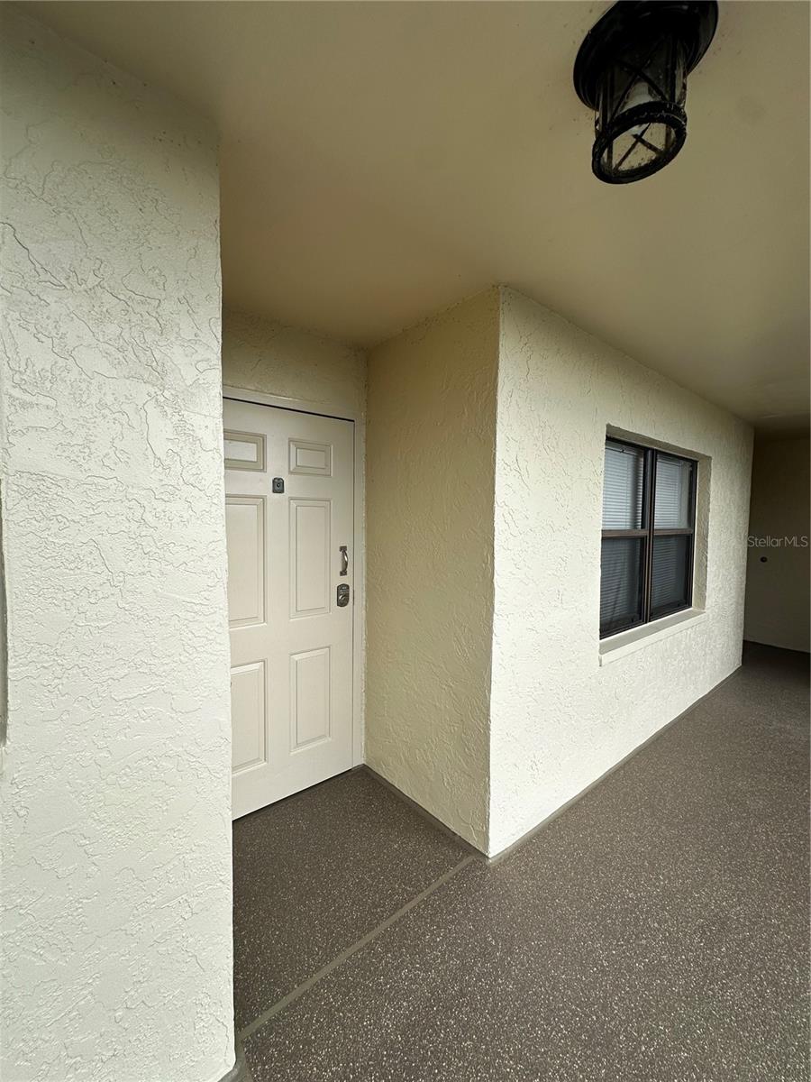 Image 2 of 35 For 800 Cove Cay Drive 4f