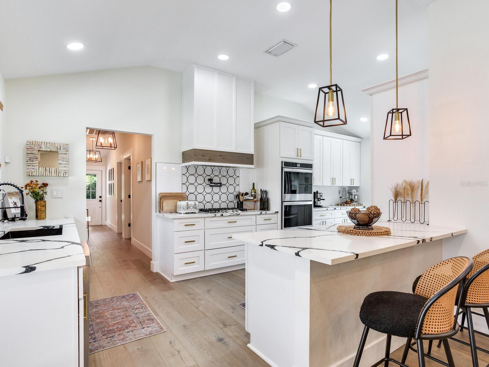 Image 17 of 42 For 207 Idlewild Avenue