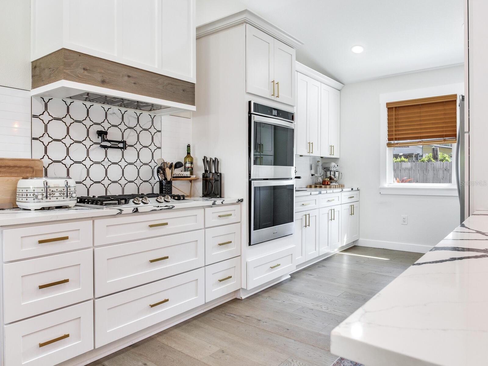 Image 18 of 42 For 207 Idlewild Avenue