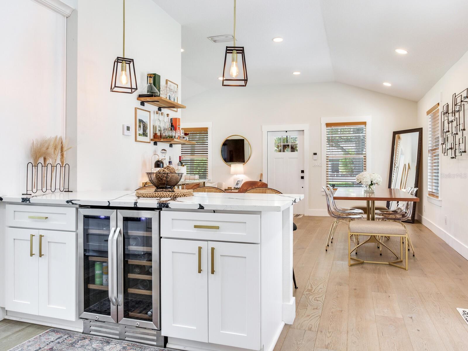 Image 22 of 42 For 207 Idlewild Avenue