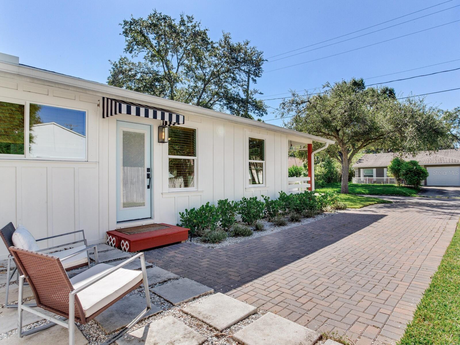 Image 42 of 42 For 207 Idlewild Avenue