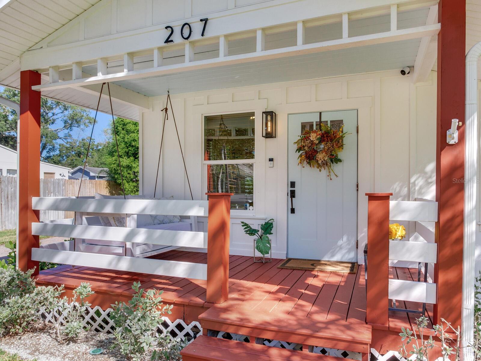 Image 7 of 42 For 207 Idlewild Avenue