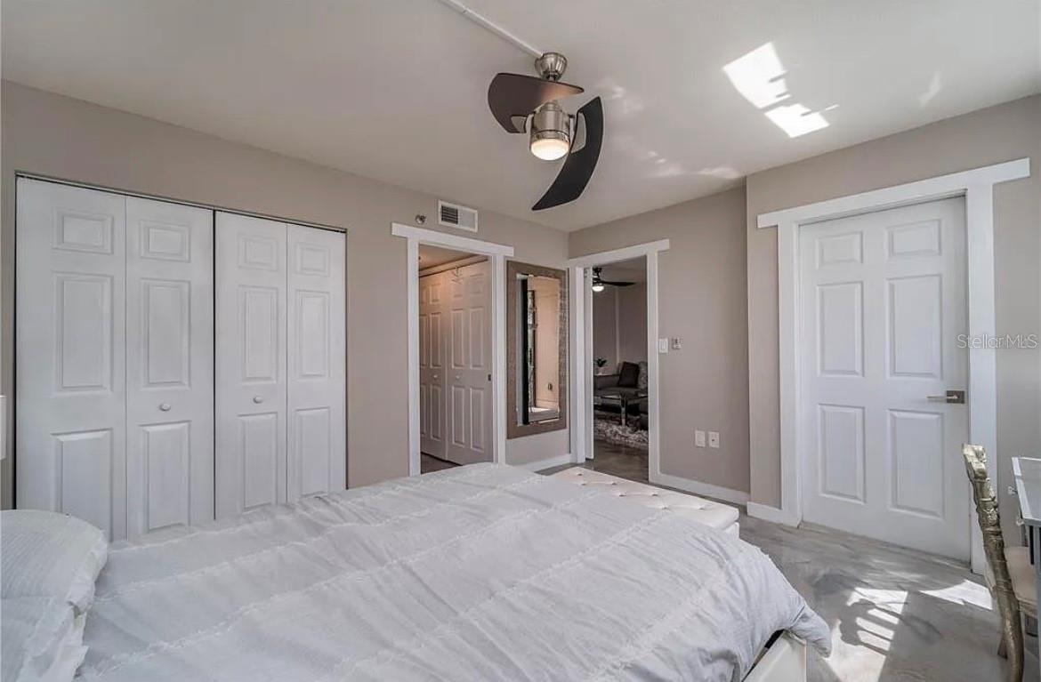 Image 13 of 44 For 3006 Caring Way 410