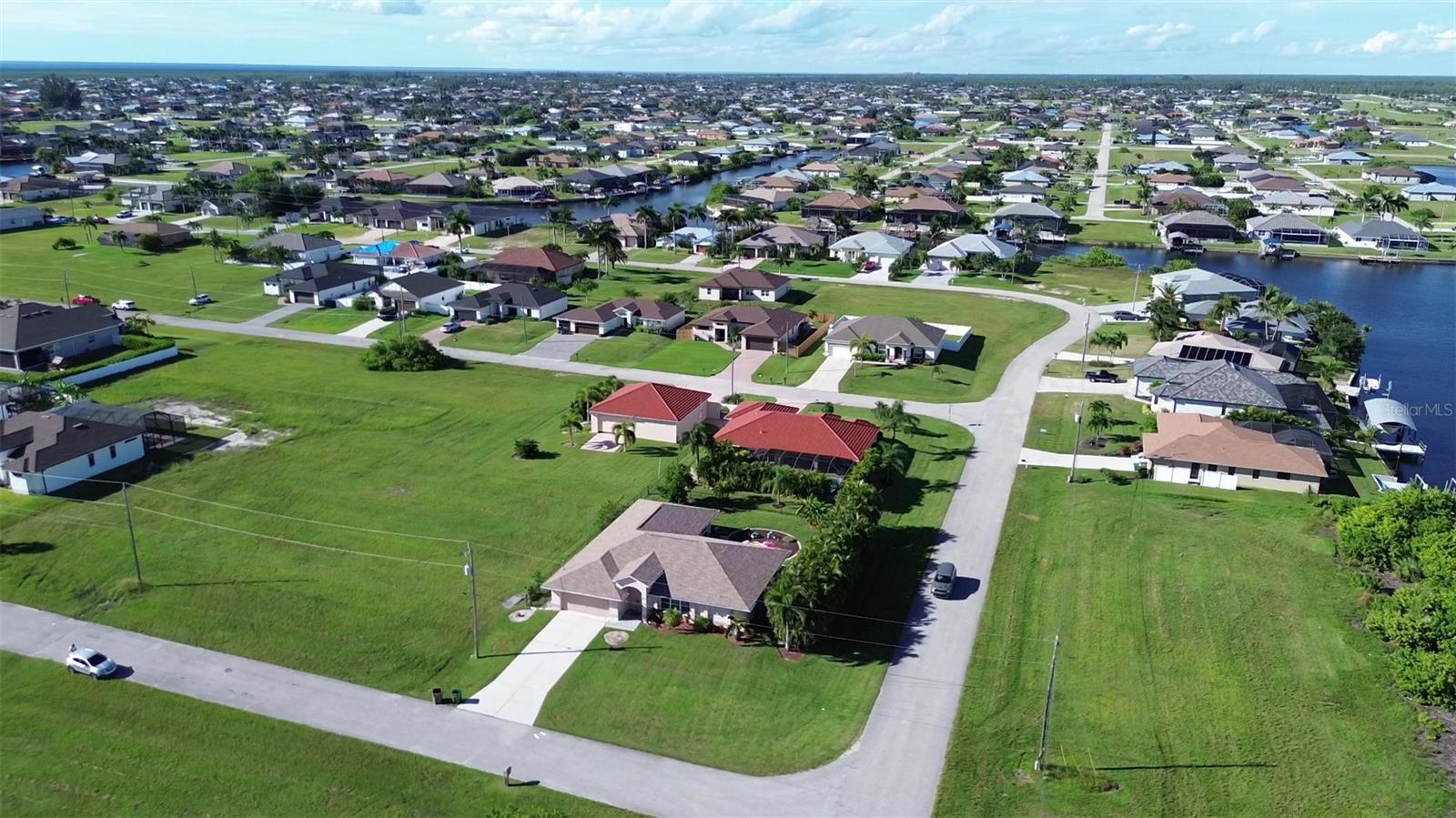 Image 6 of 7 For 3325 8th Terrace