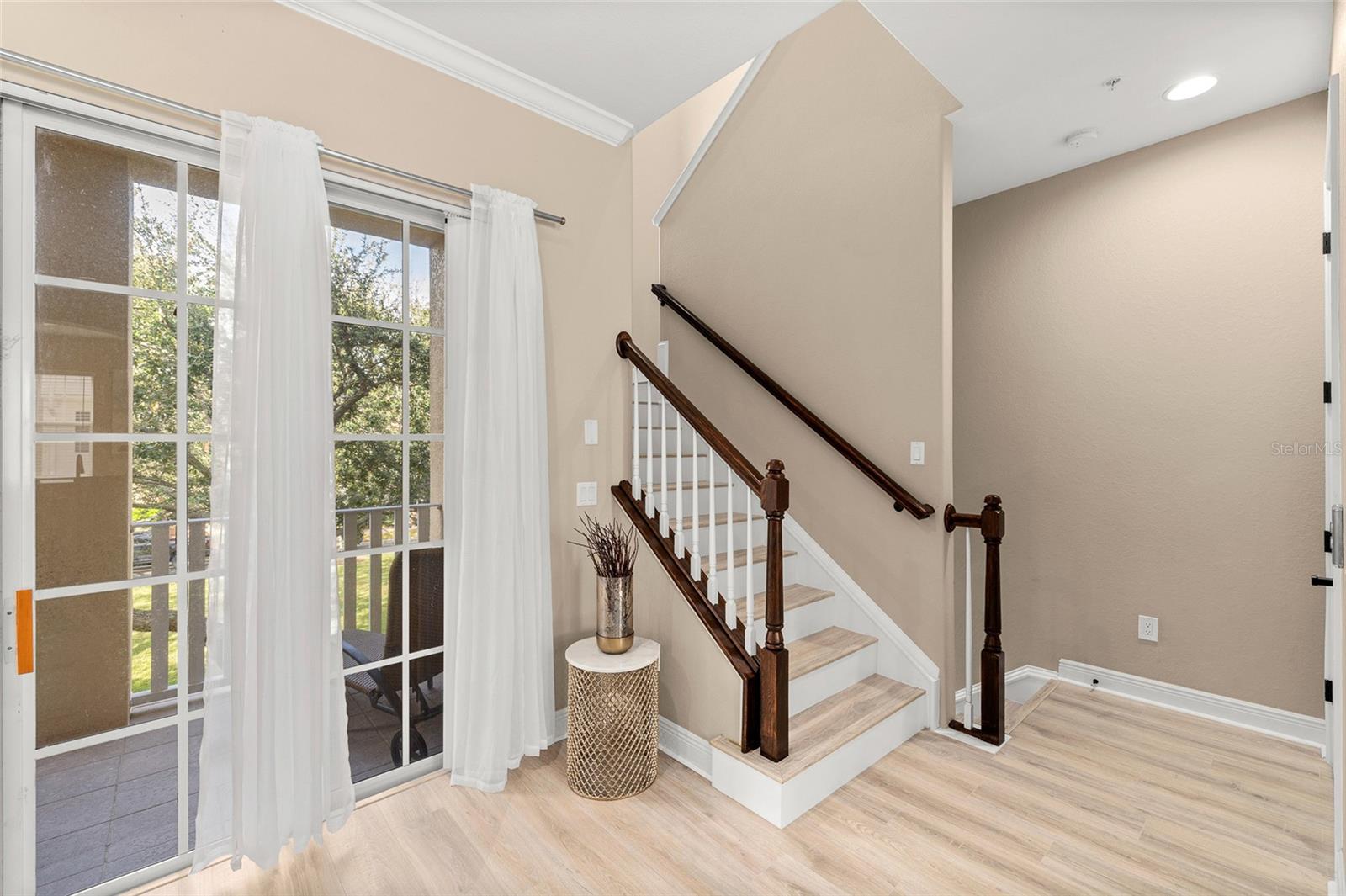 Image 21 of 75 For 5902 Printery Street 103