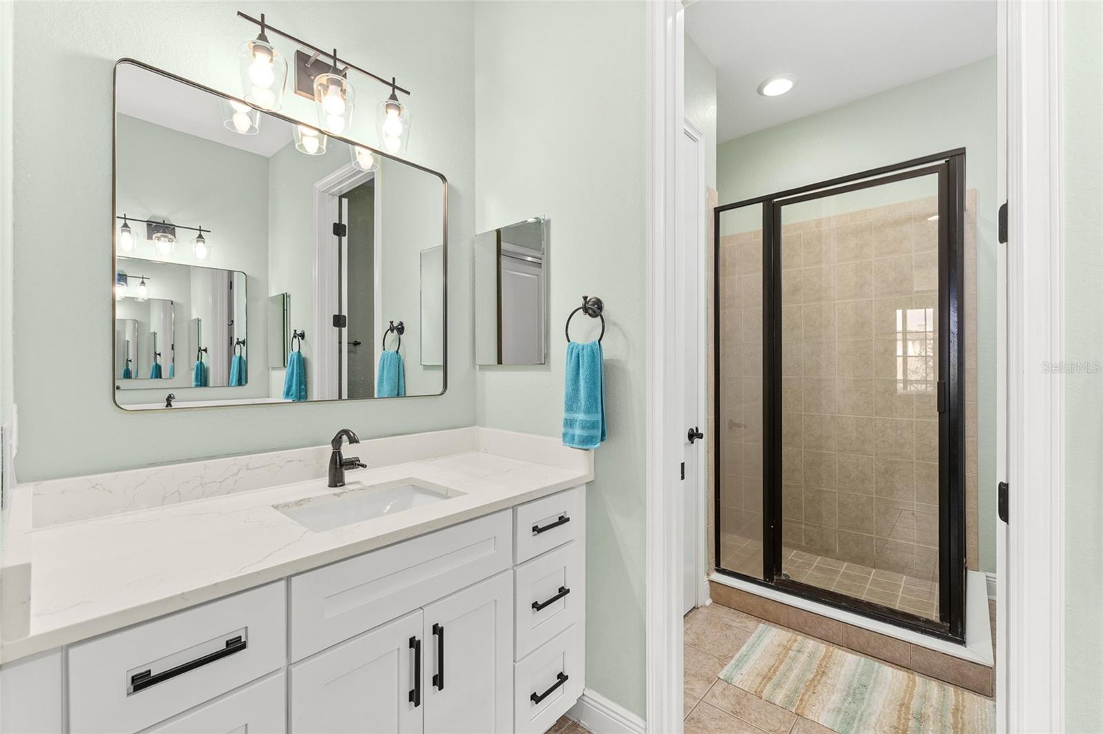 Image 31 of 75 For 5902 Printery Street 103