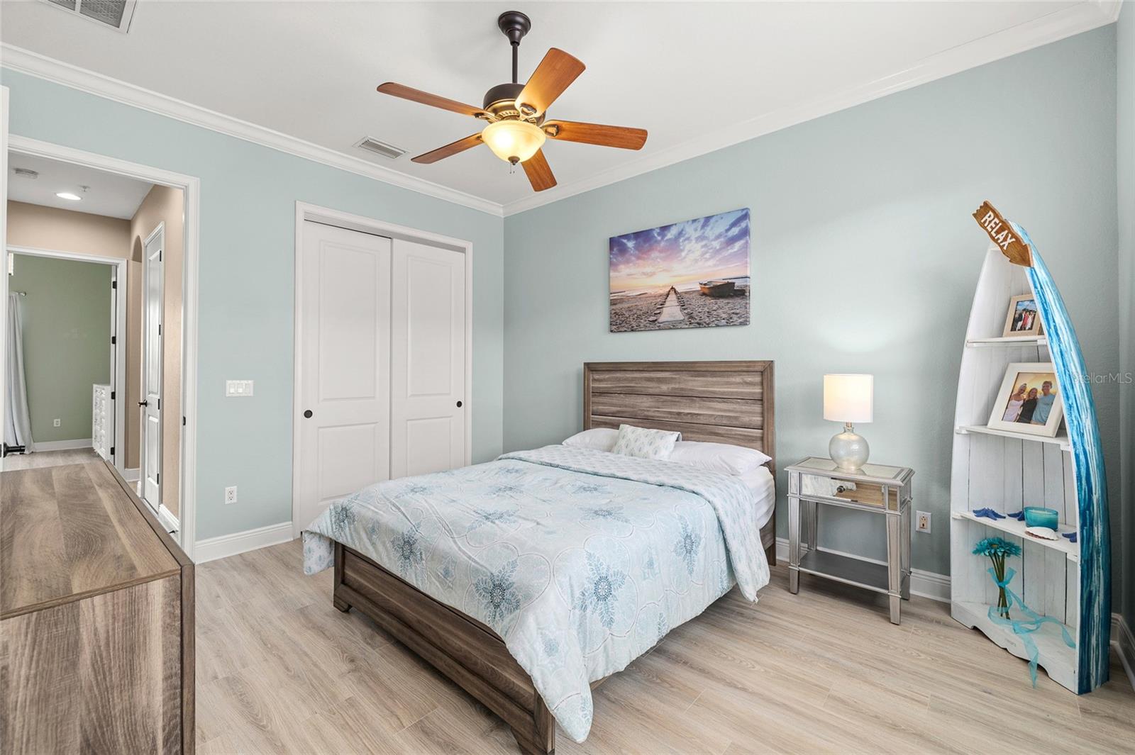 Image 37 of 75 For 5902 Printery Street 103
