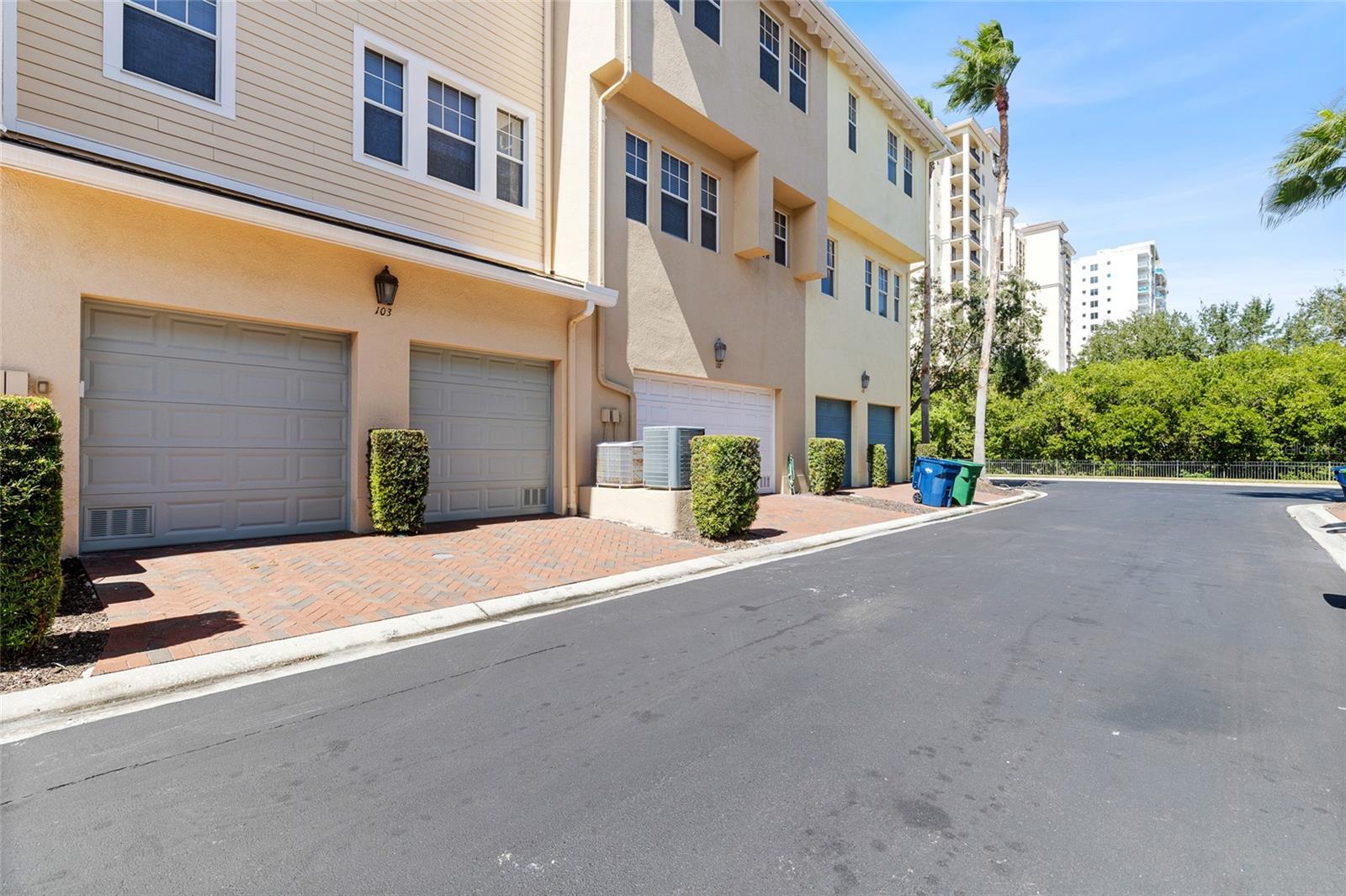Image 48 of 75 For 5902 Printery Street 103