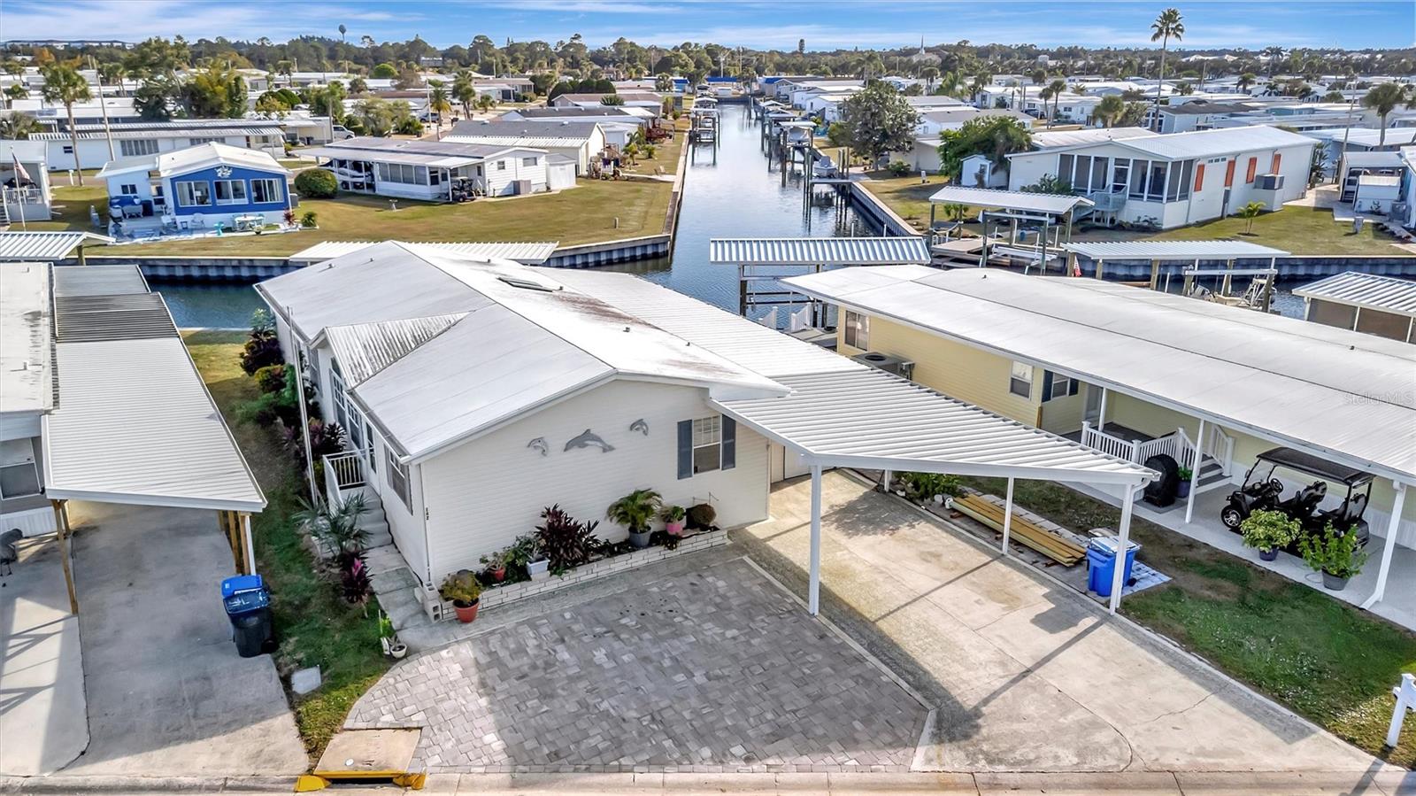 Image 60 of 73 For 142 Saint Thomas Circle