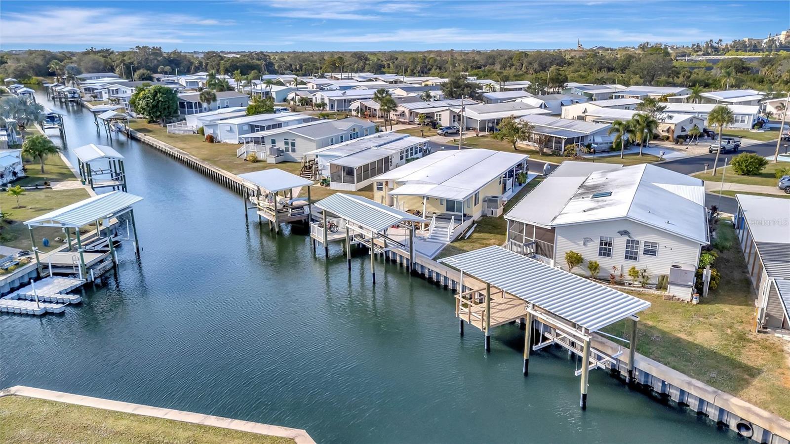 Image 68 of 73 For 142 Saint Thomas Circle