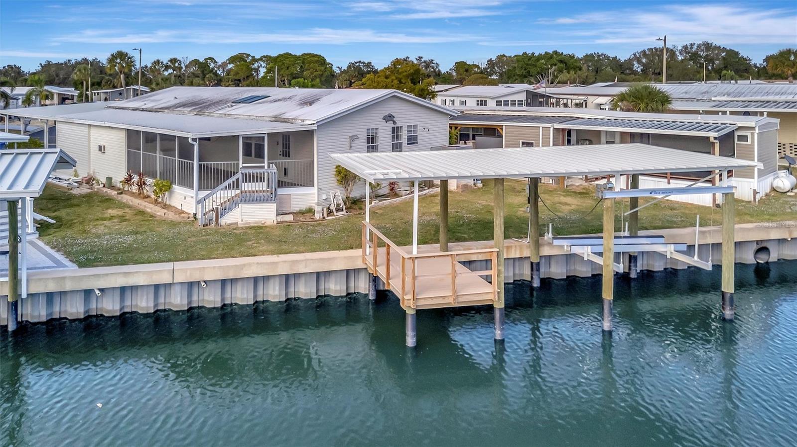 Image 71 of 73 For 142 Saint Thomas Circle