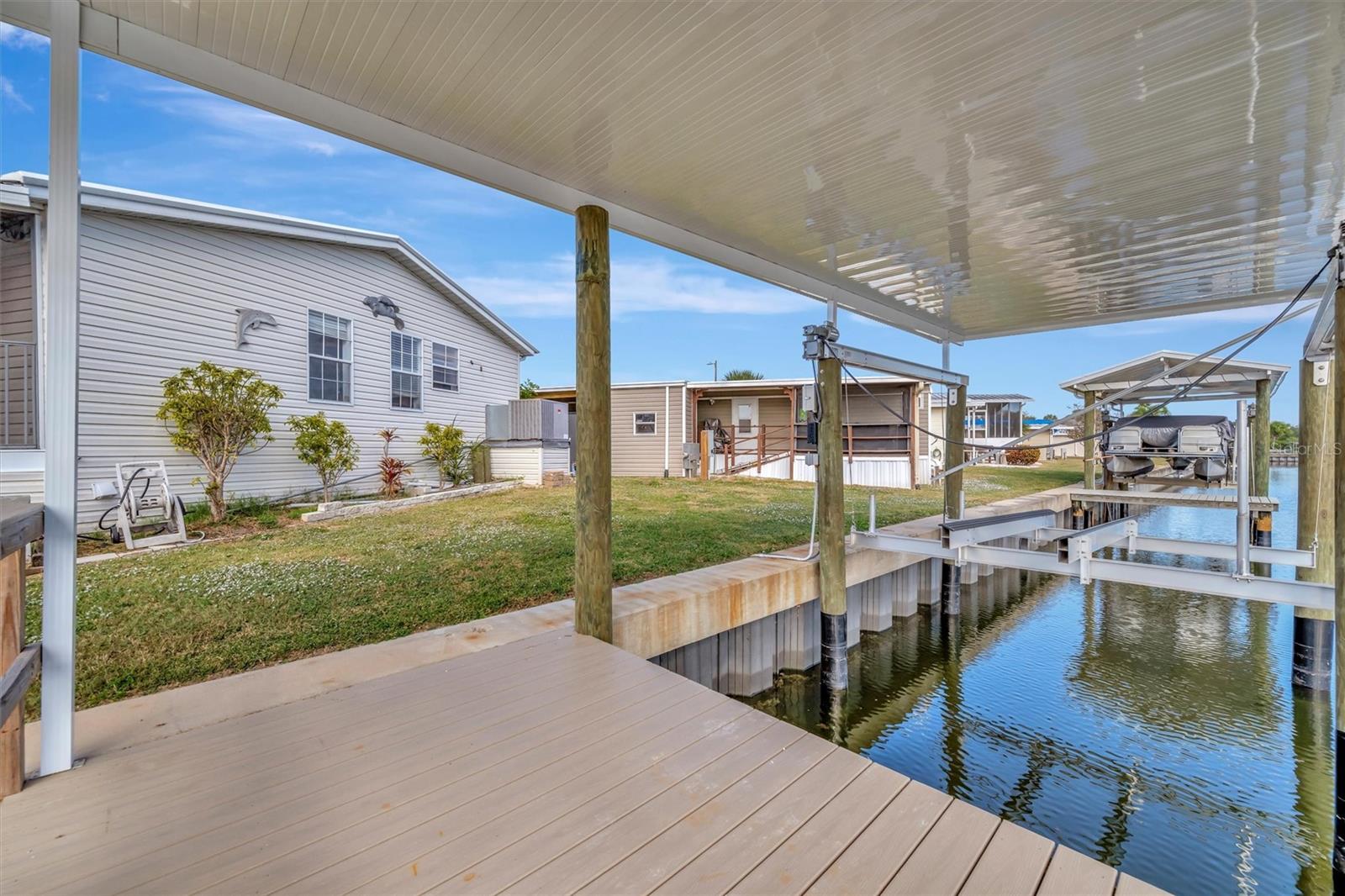 Image 9 of 73 For 142 Saint Thomas Circle