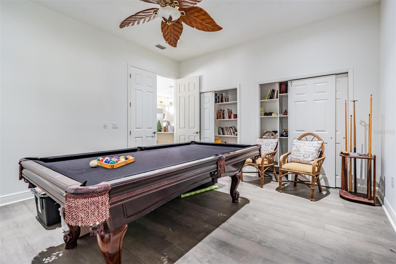 Listing photo id 17 for 10628 Pontofino Circle