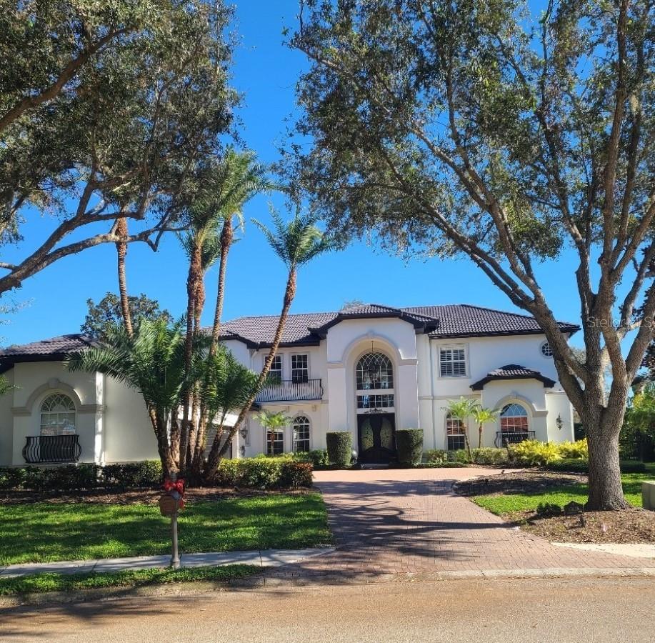 Listing photo id 0 for 10628 Pontofino Circle