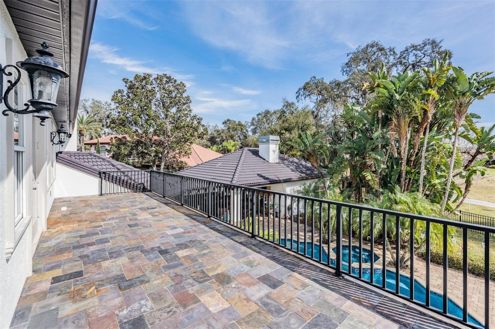 Listing photo id 24 for 10628 Pontofino Circle