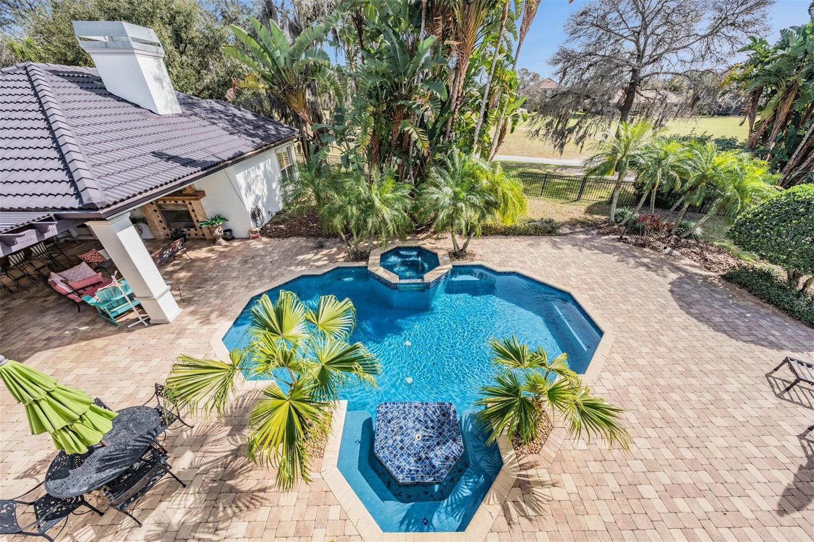 Listing photo id 25 for 10628 Pontofino Circle