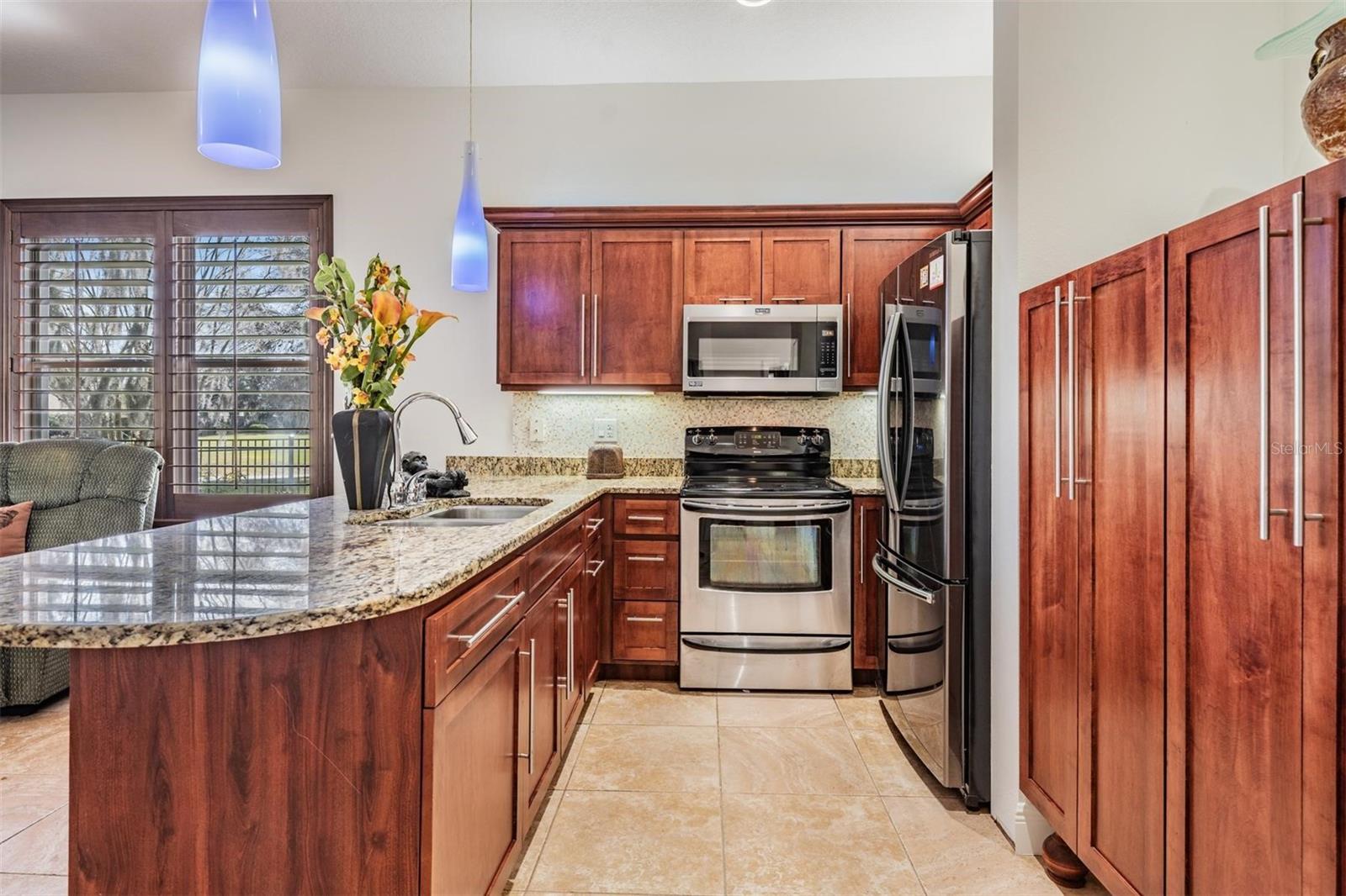 Listing photo id 46 for 10628 Pontofino Circle