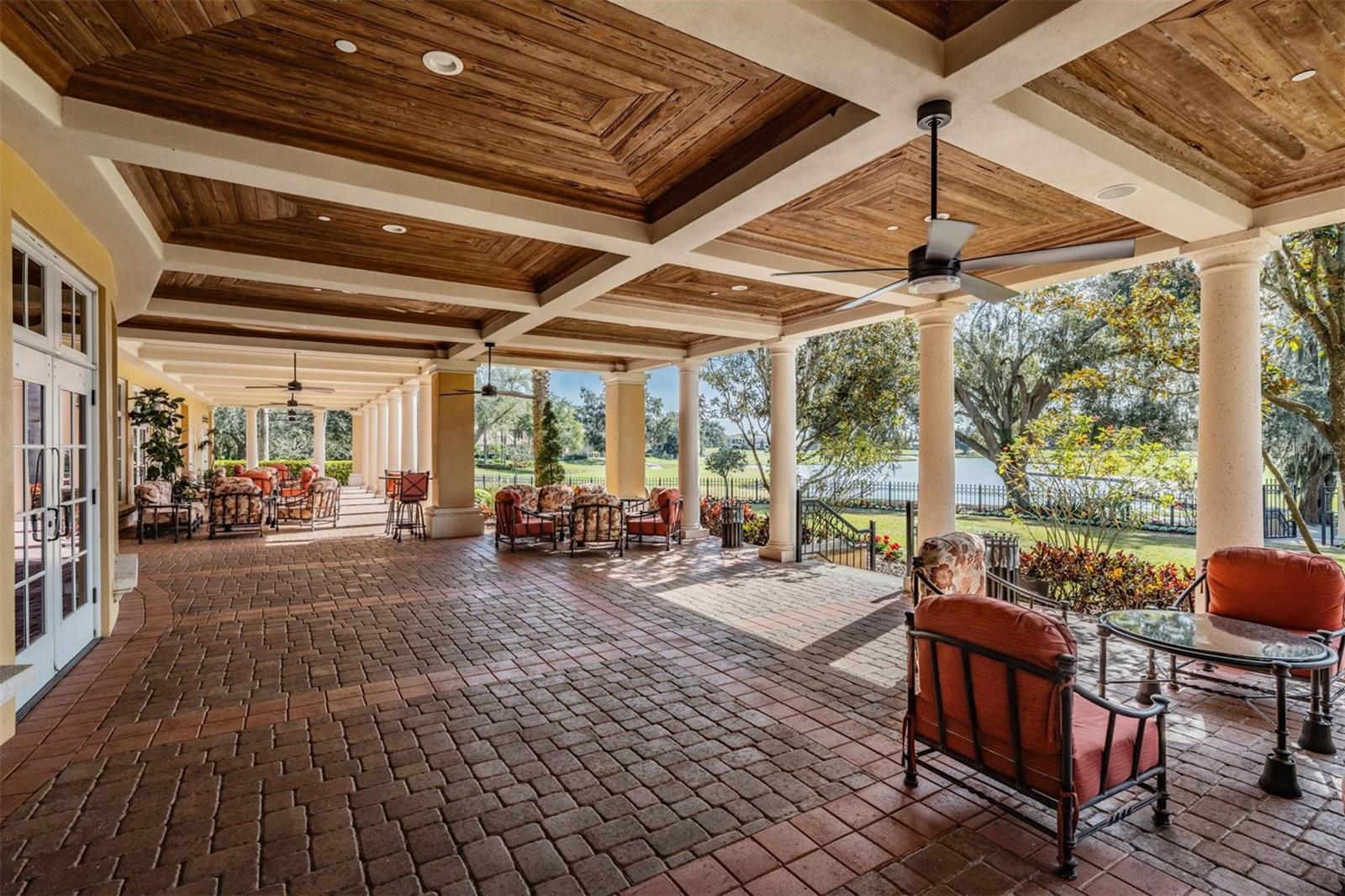 Listing photo id 61 for 10628 Pontofino Circle